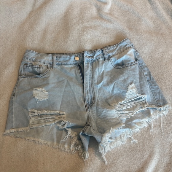 Shorts - Picture 5 of 5